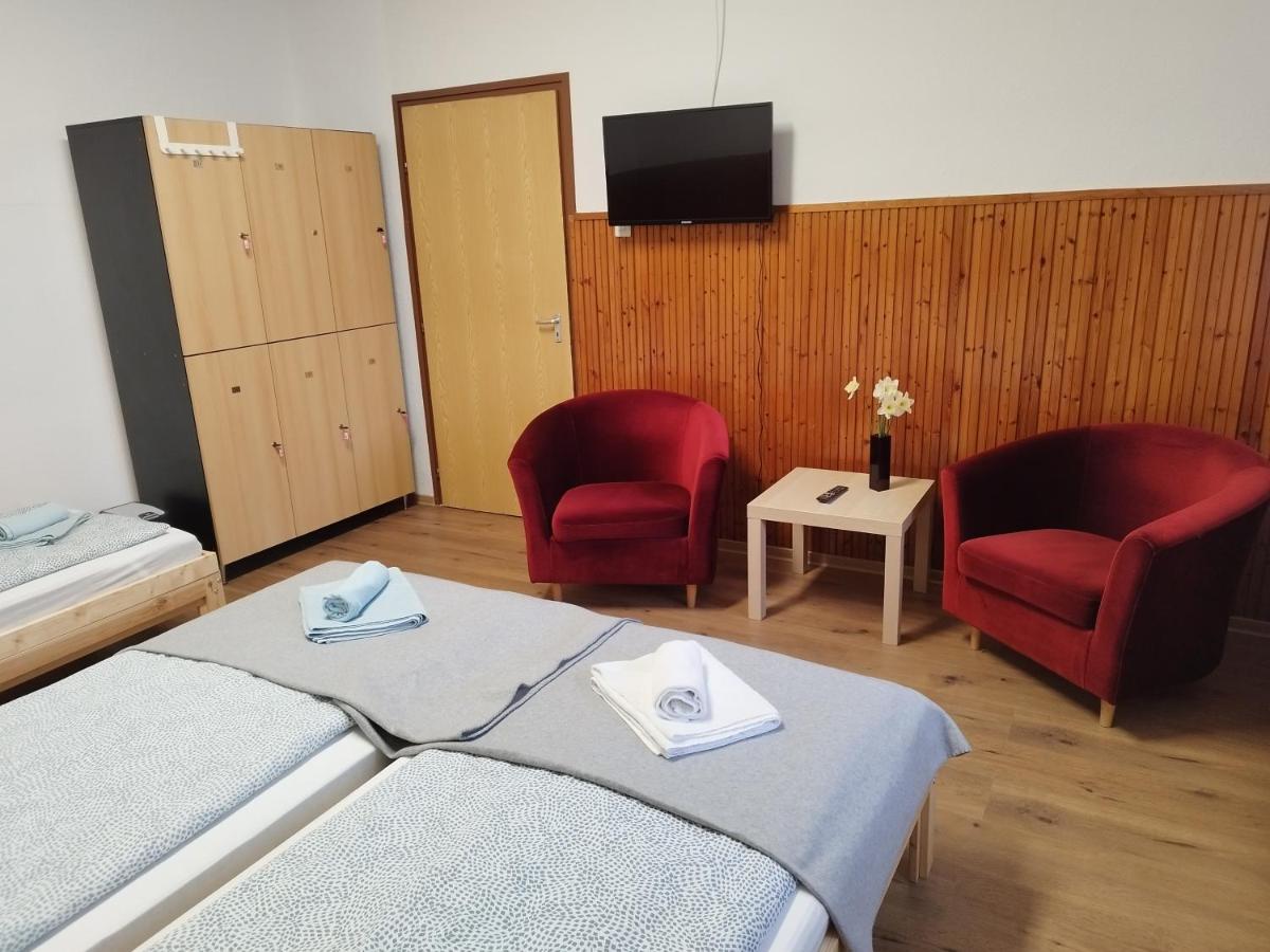 Tartós Szegfű Vendégház, Magánszállás Tazlar Exterior foto