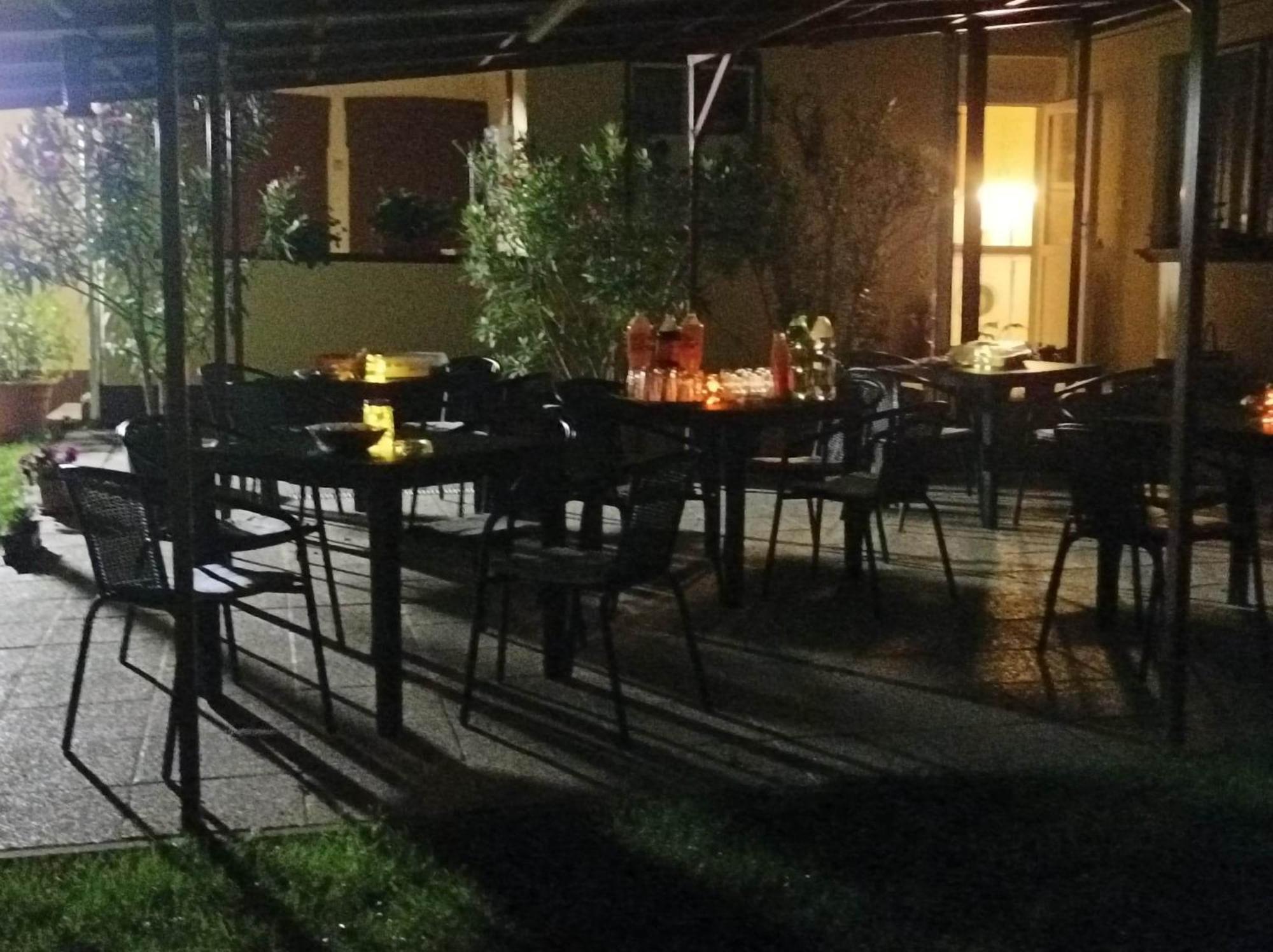 Tartós Szegfű Vendégház, Magánszállás Tazlar Exterior foto
